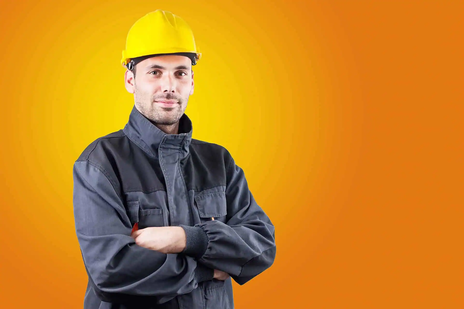 Installateur bei der Arbeit